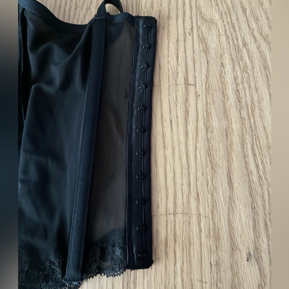 H&M Beaded Black Lace Bustier Bra Corset Top 6 - Picture 9 of 13
